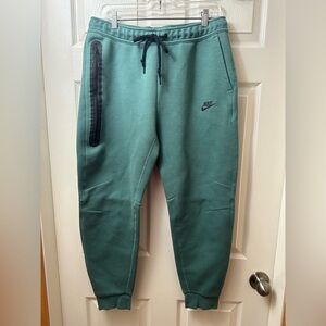 MEN'S NIKE SPORTSWEAR TECH FLEECE JOGGERS